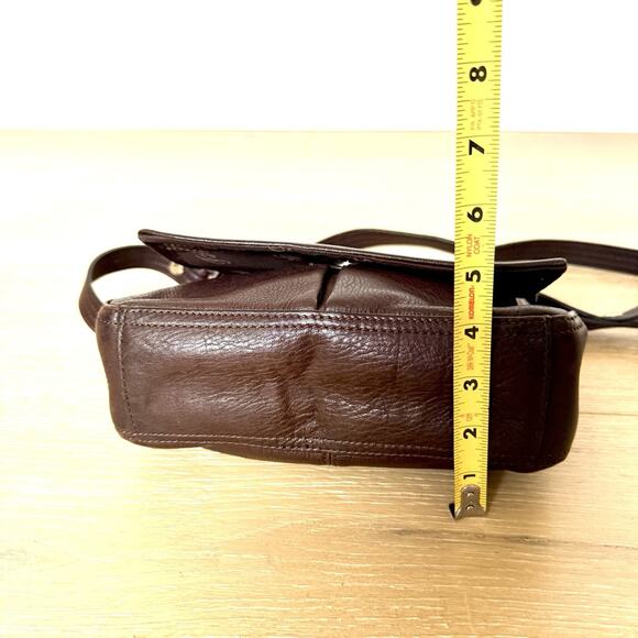 Vintage Fossil Brown Leather Messenger Crossbody Satchel Bag 9"x8"x4" - Picture 8 of 8
